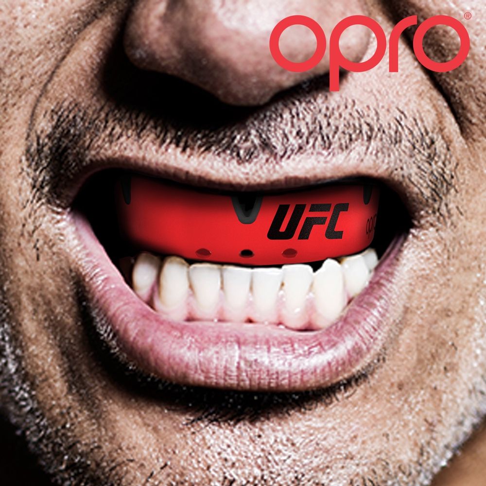 OPRO UFC Silver Level Tannbeskytter Rød/Sort-Highwhey.no